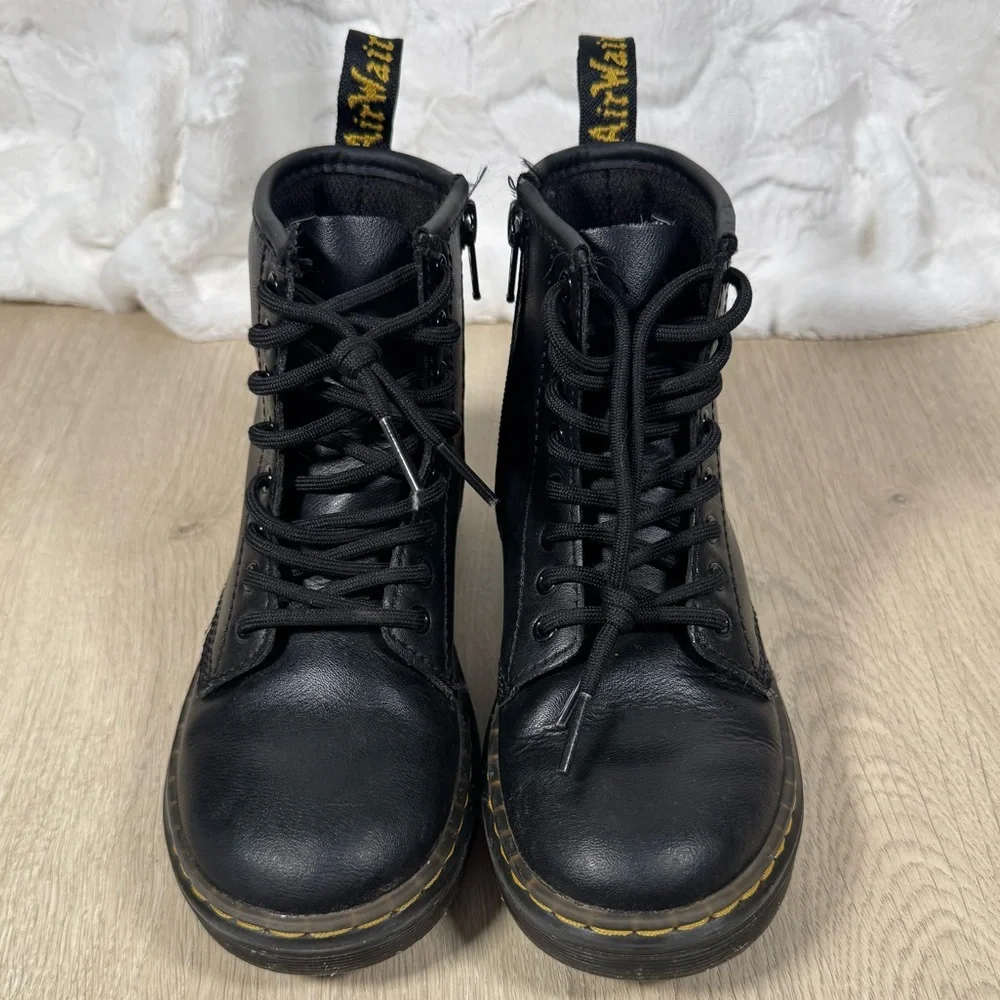 Dr. Martens Kids Black Leather Lace-Up Boots